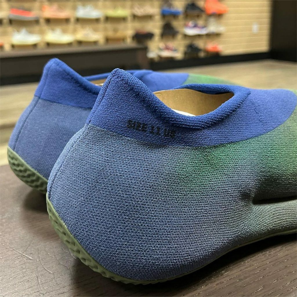 Adidas Yeezy Knit Runner 