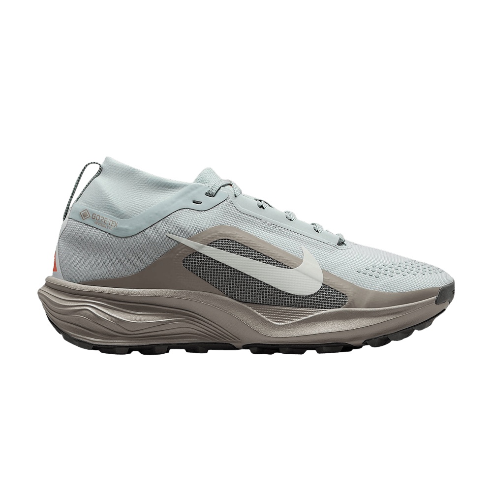 Nike Wmns Acg Pegasus Trail GORE-TEX Waterproof Trail 'Light Silver Light Army Safety Orange Light Silver'