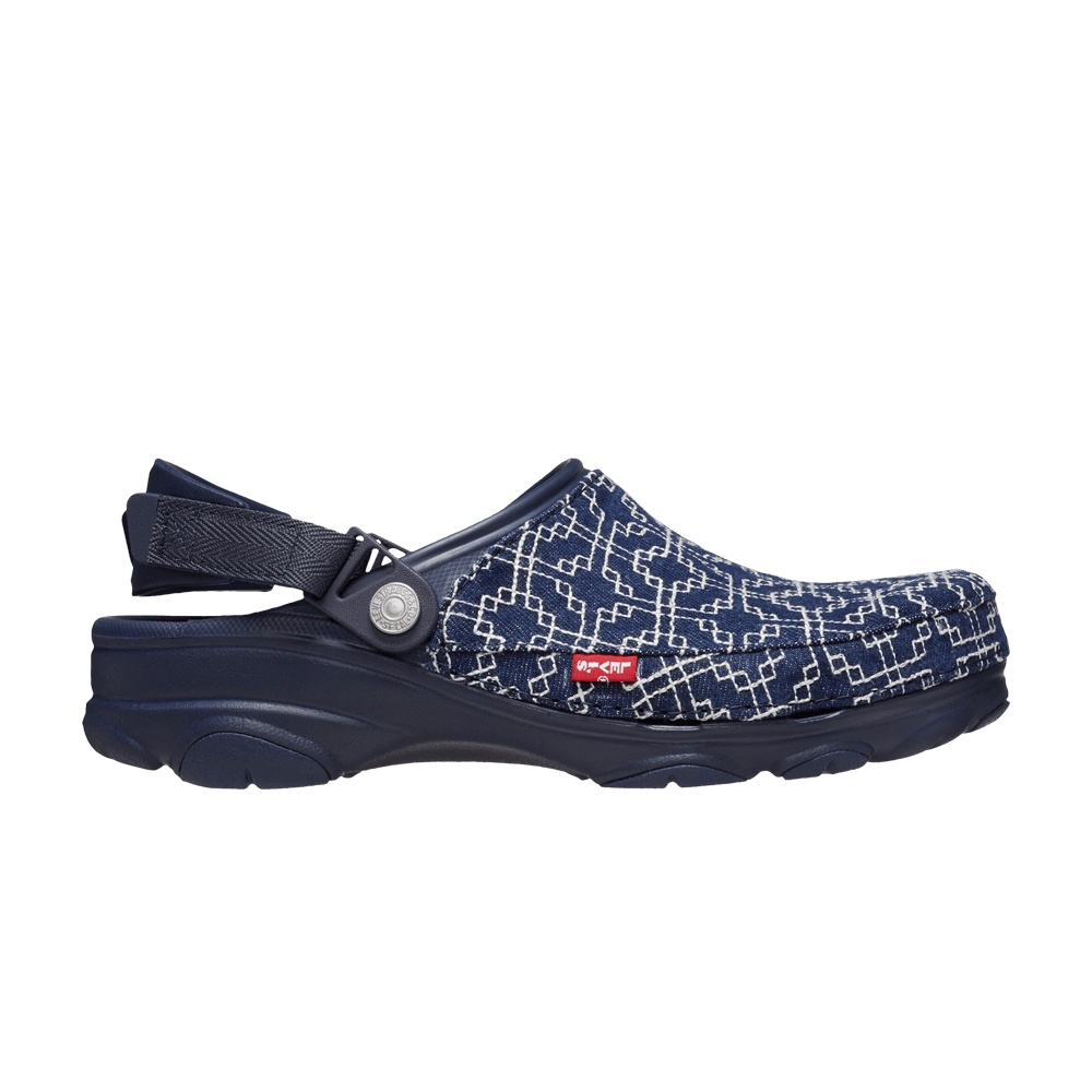 Levi's x Crocs Classic All-Terrain Clog 'Sashiko - Navy'