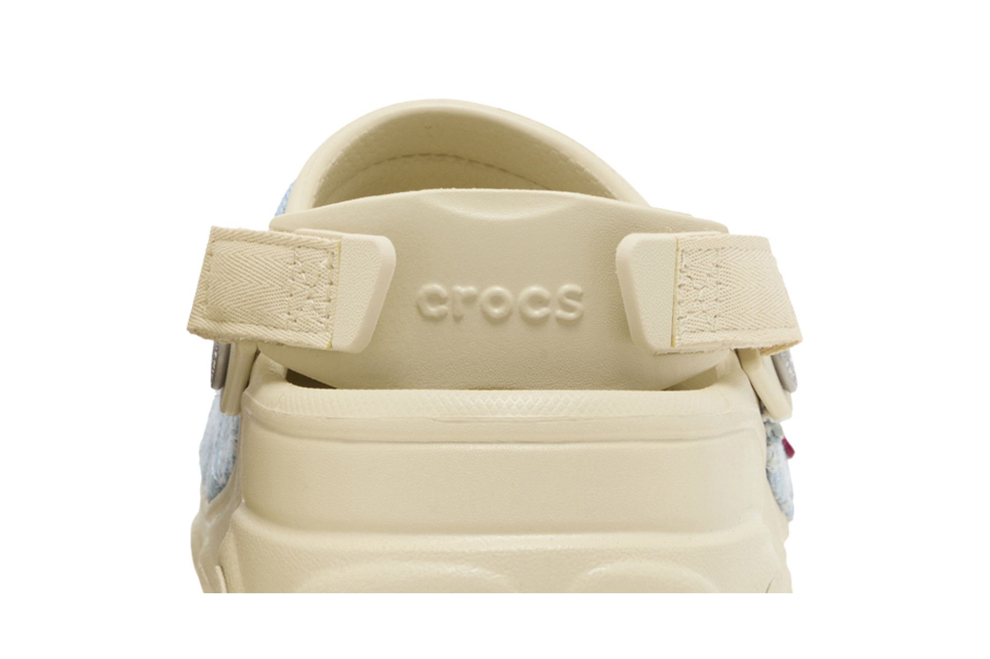 Levi's x Crocs Classic All-Terrain Clog 'Sashiko - Bone Blue'