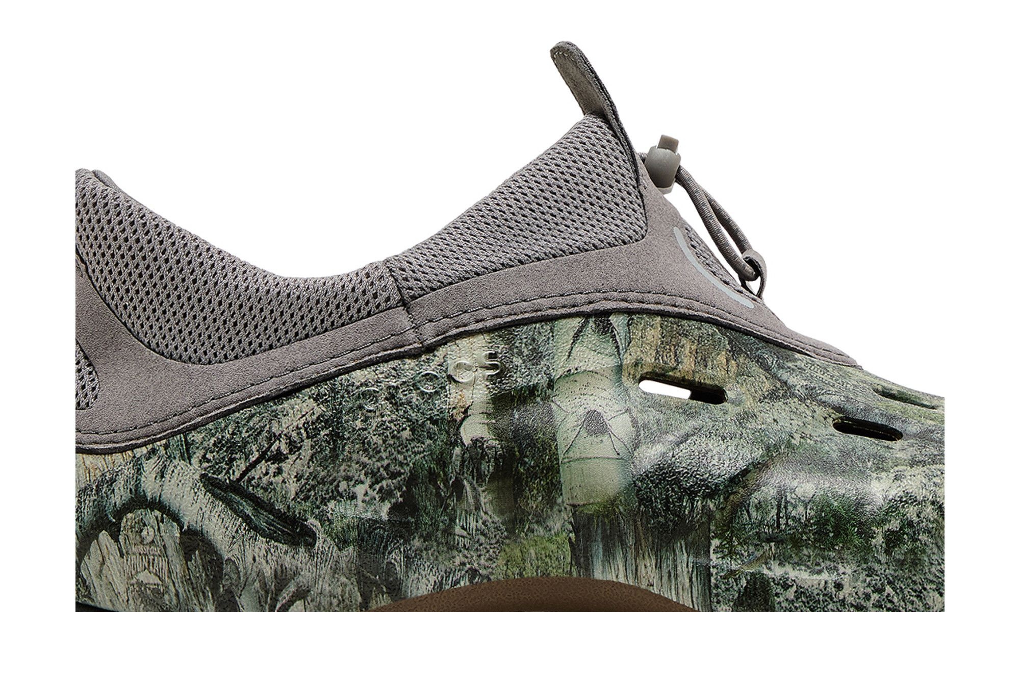 Mossy Oak Elements x Crocs Quick Trail Low 'Walnut'