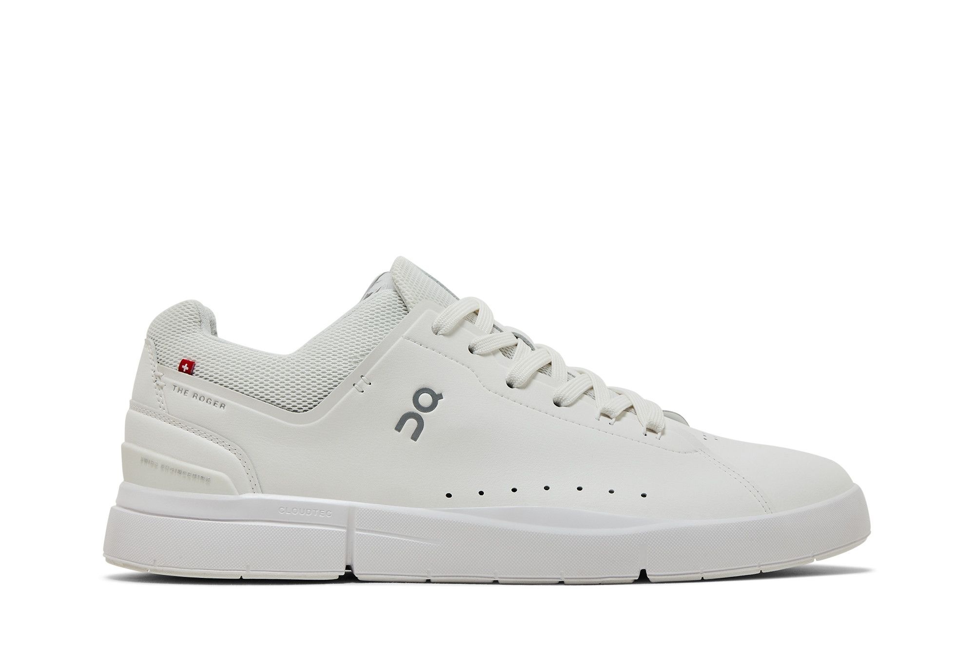 ON The Roger Advantage 'All White'