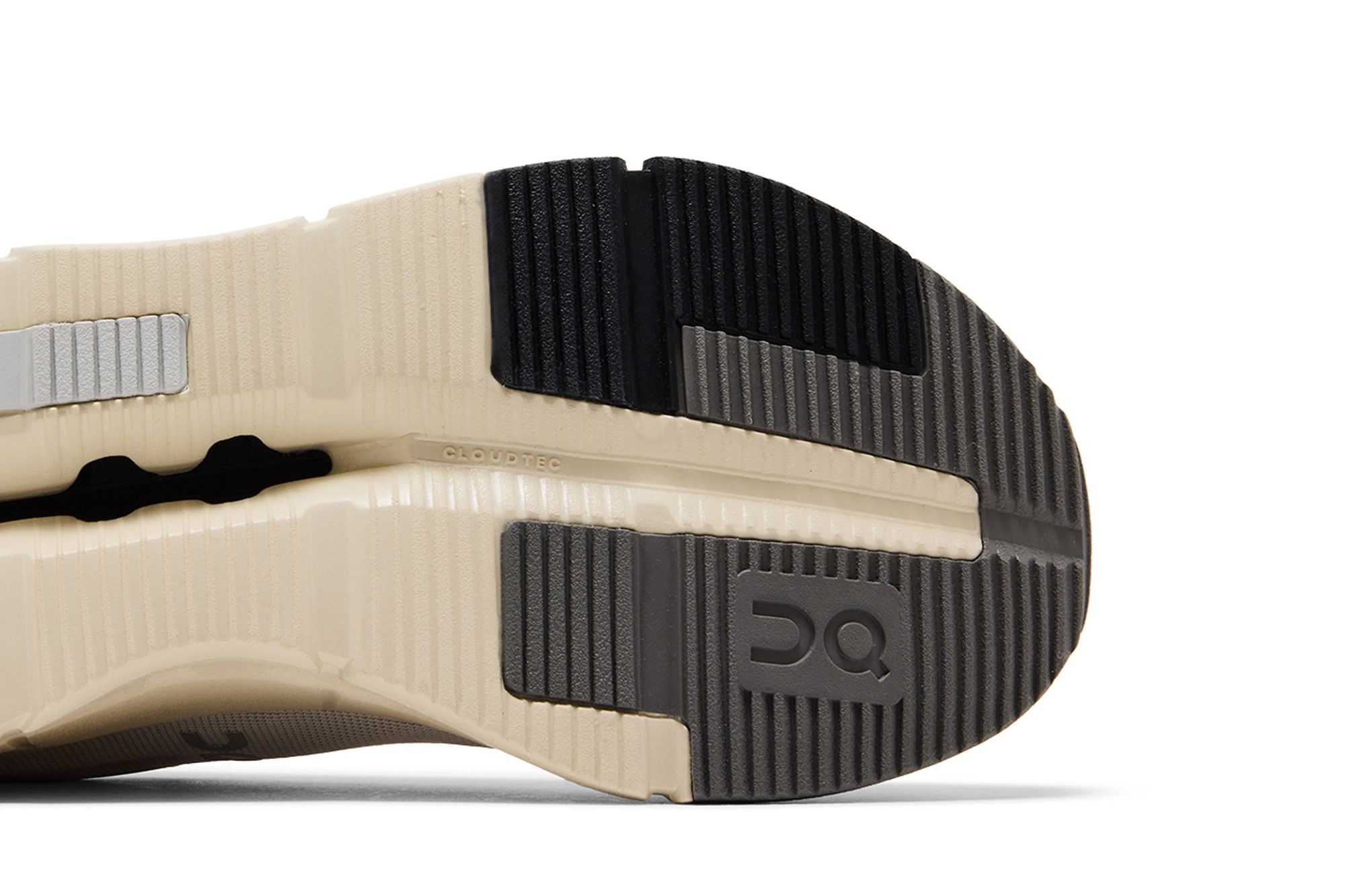 ON Cloudnova Form 2 'Pearl Black'
