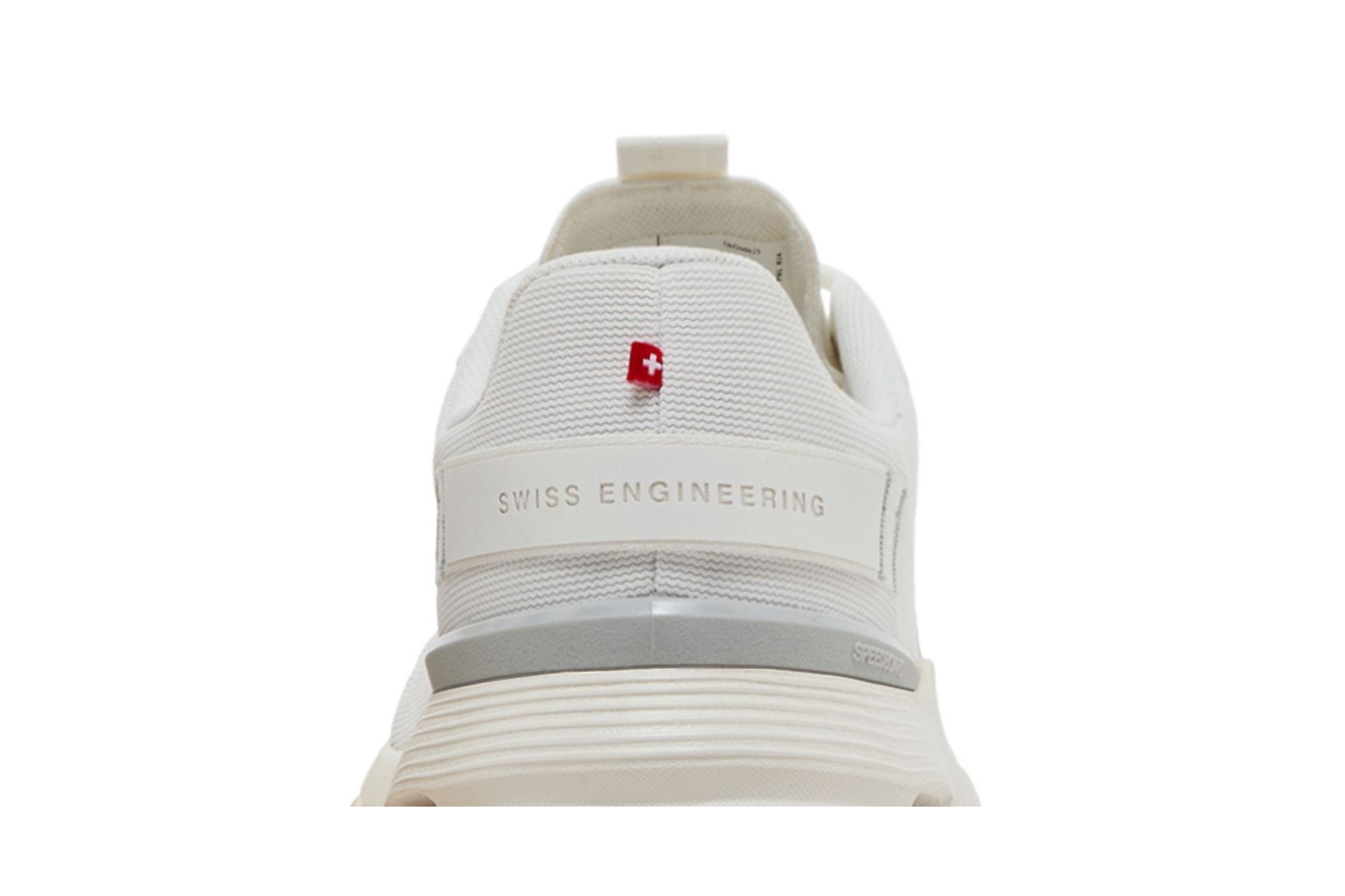 ON Cloudnova Form 2 'White Ivory'
