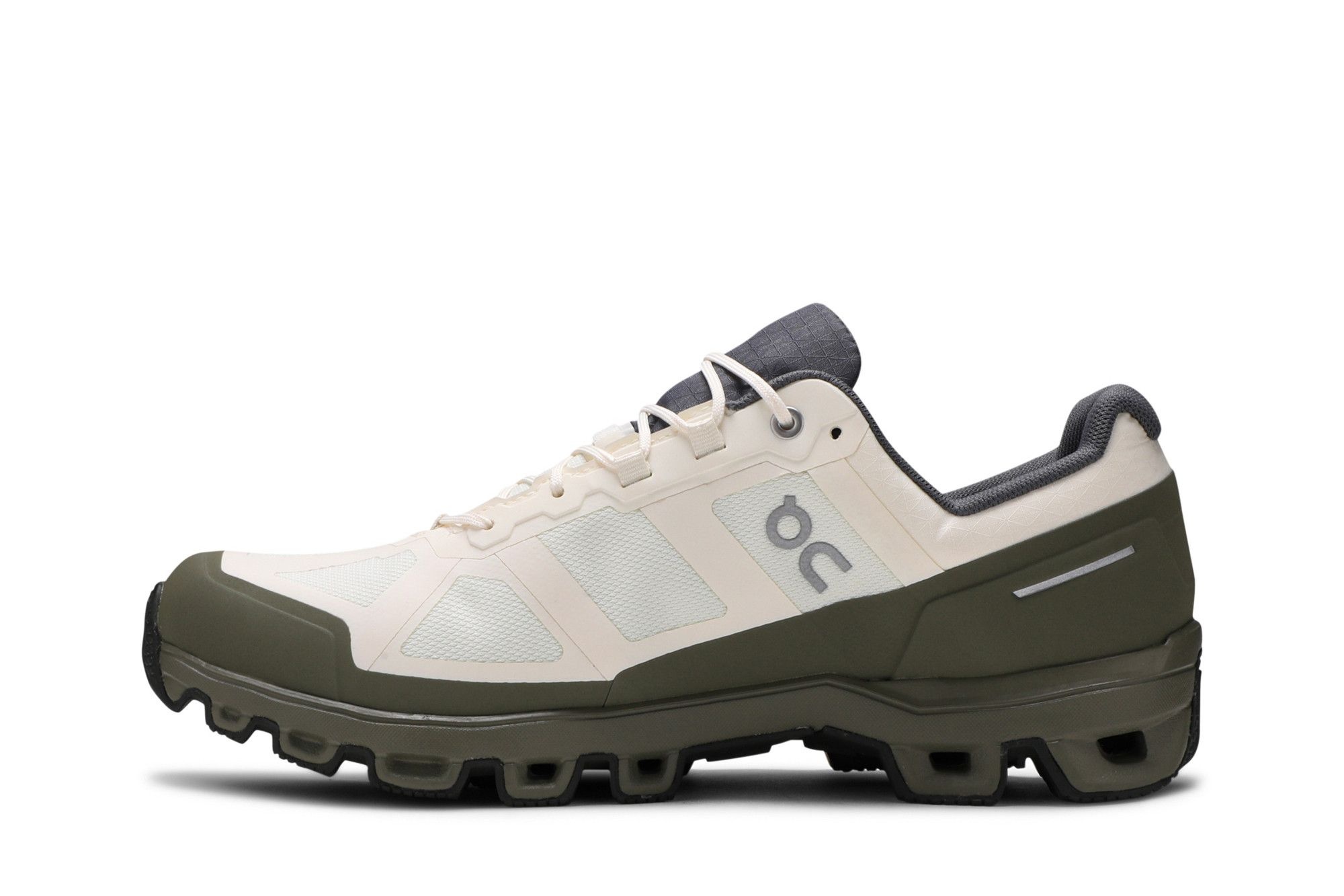 ON Cloudventure Waterproof 'White Fir'