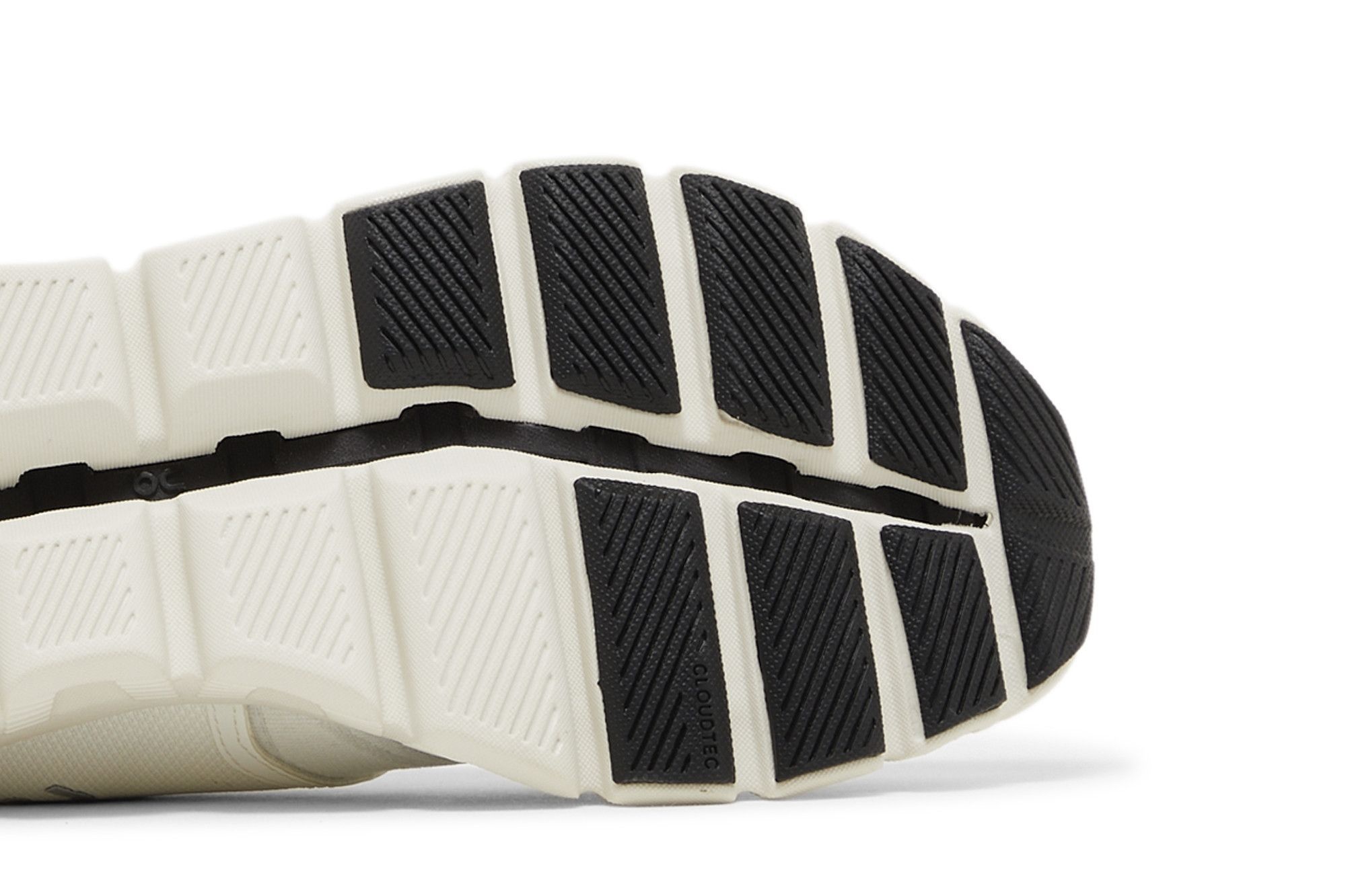 ON Wmns Cloud X 3 'White Black'