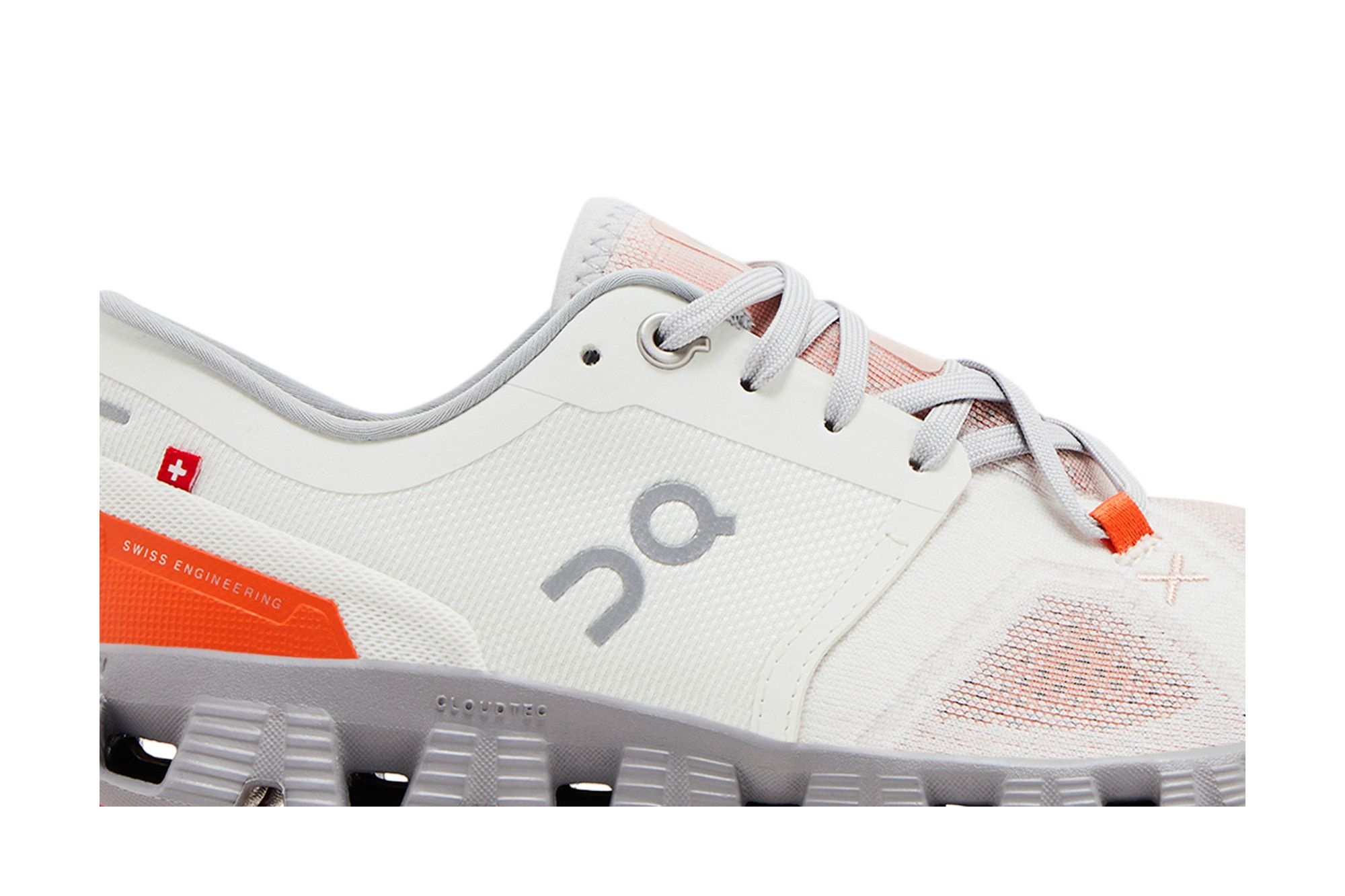 ON Wmns Cloud X 3 'Ivory Alloy'