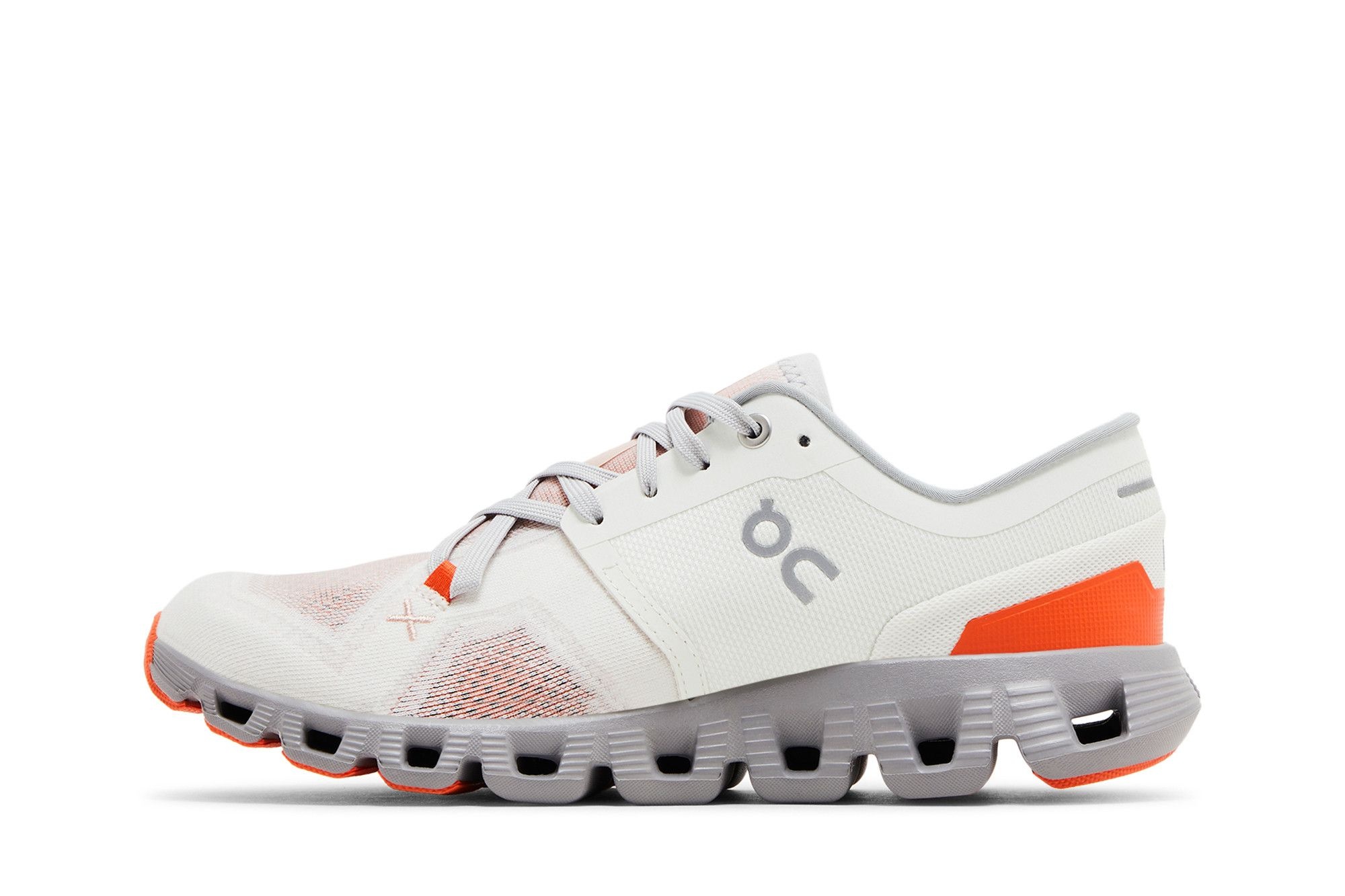 ON Wmns Cloud X 3 'Ivory Alloy'