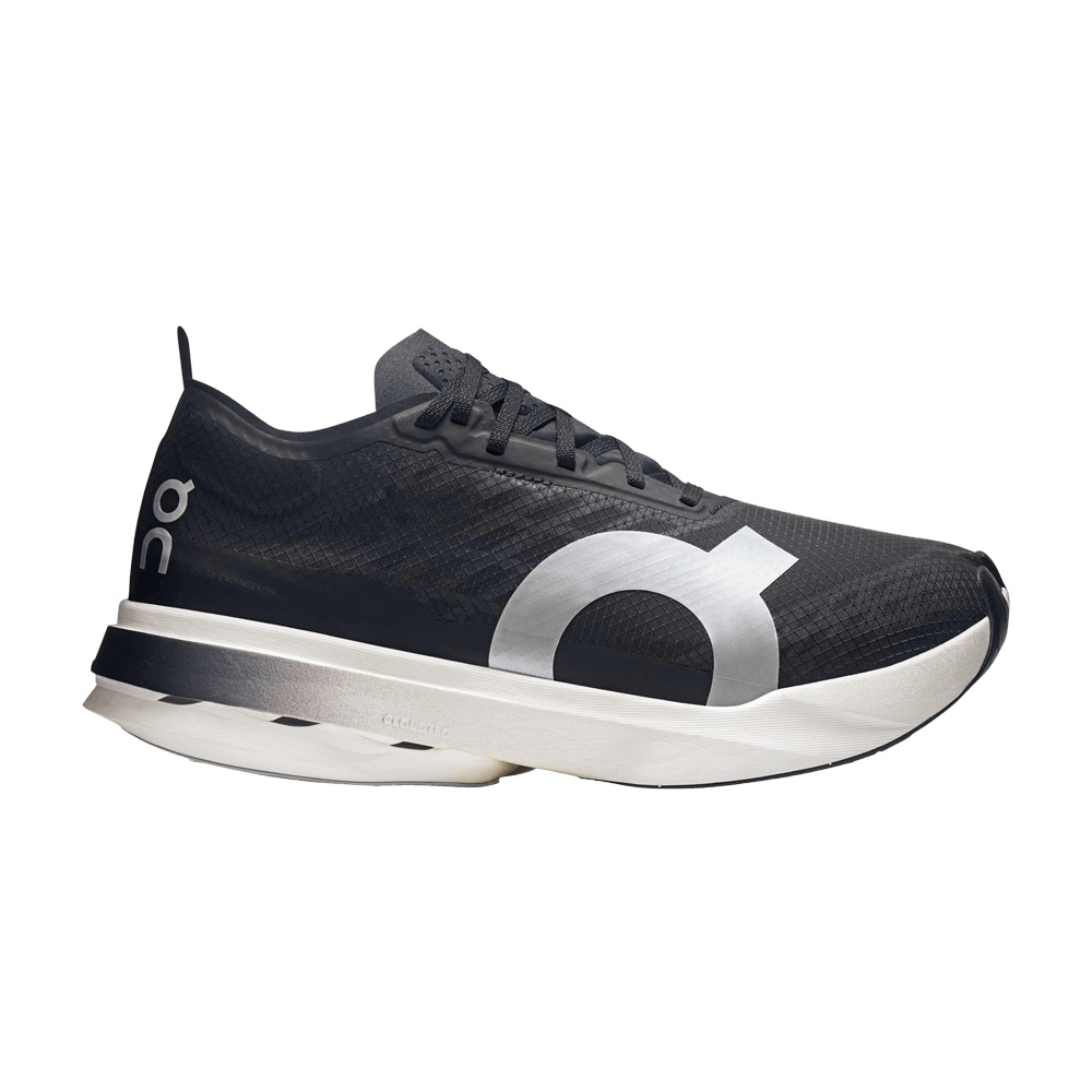 ON Wmns Cloudboom Strike 'Black White'