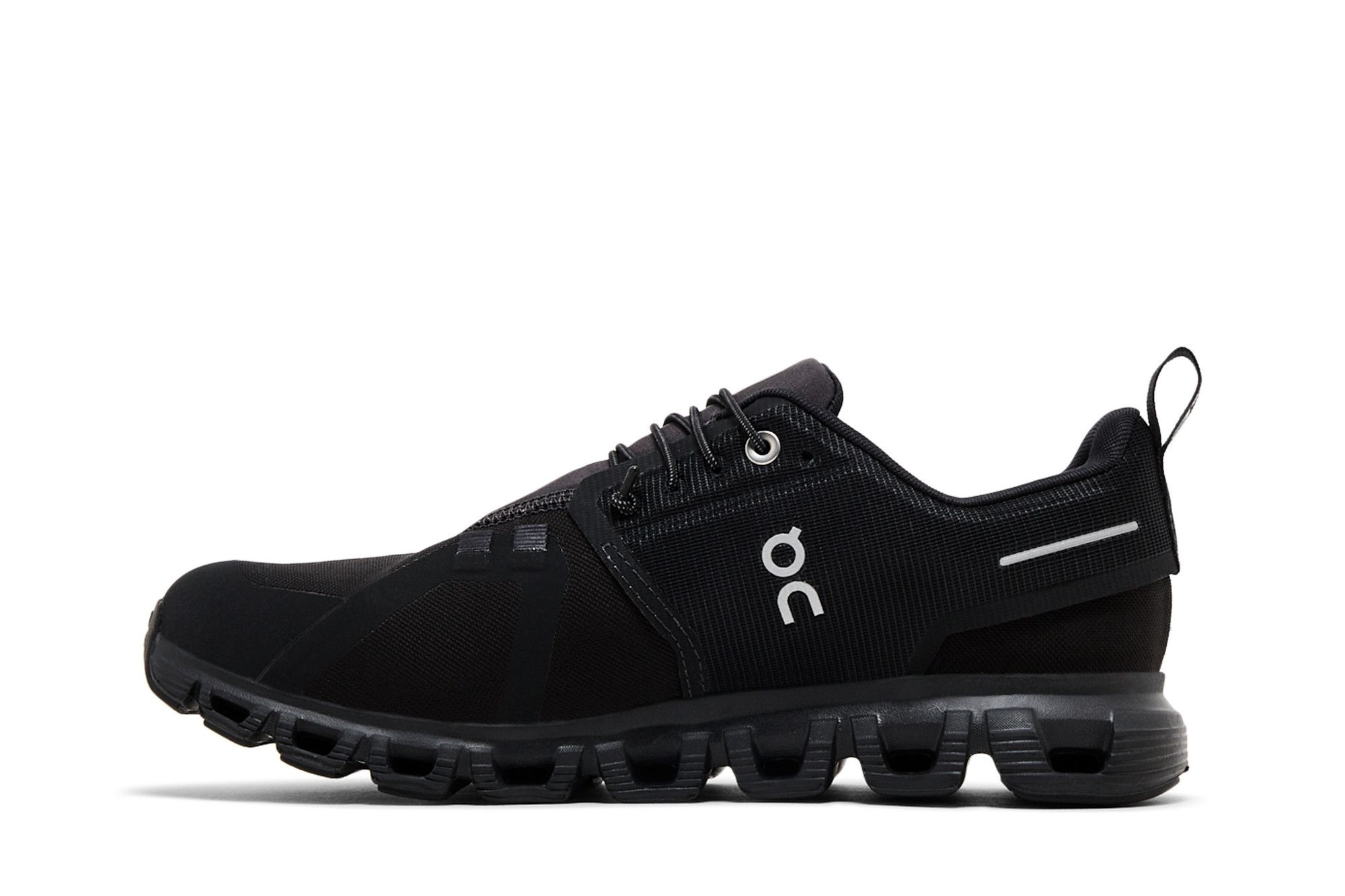 ON Wmns Cloud 6 Waterproof 'Triple Black'