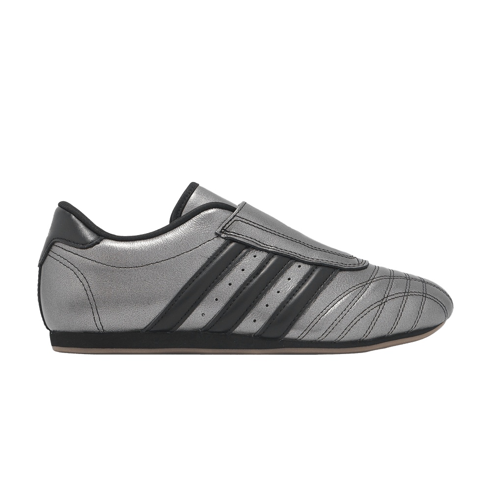 adidas Wmns Taekwondo 'Metallic Grey Black'