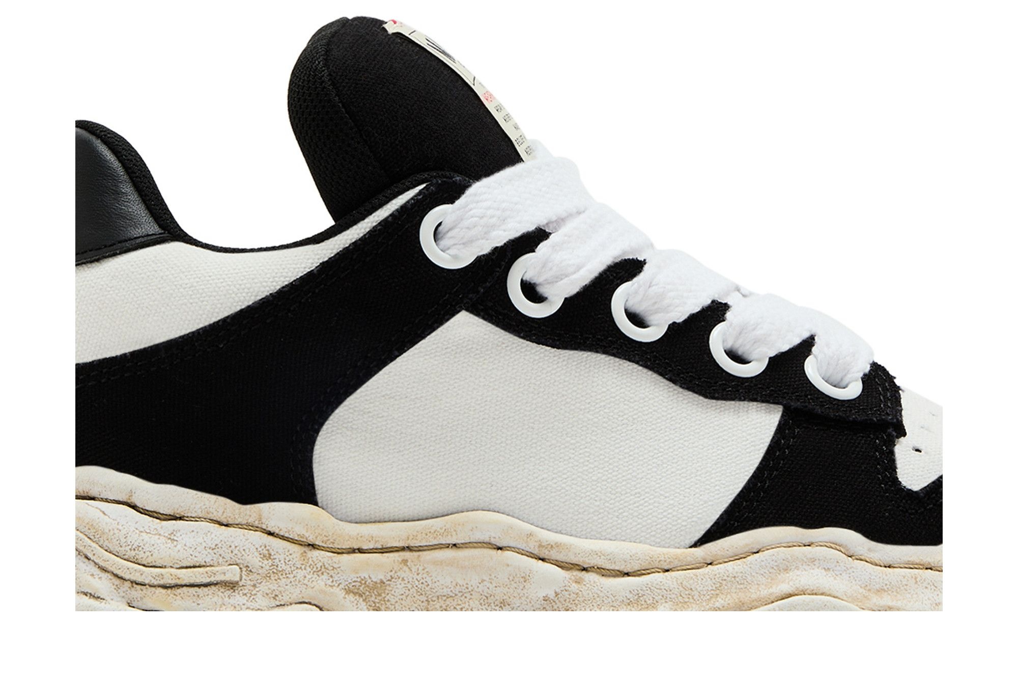Maison Mihara Yasuhiro Wayne Puffer OG Sole Canvas Low 'Black White'