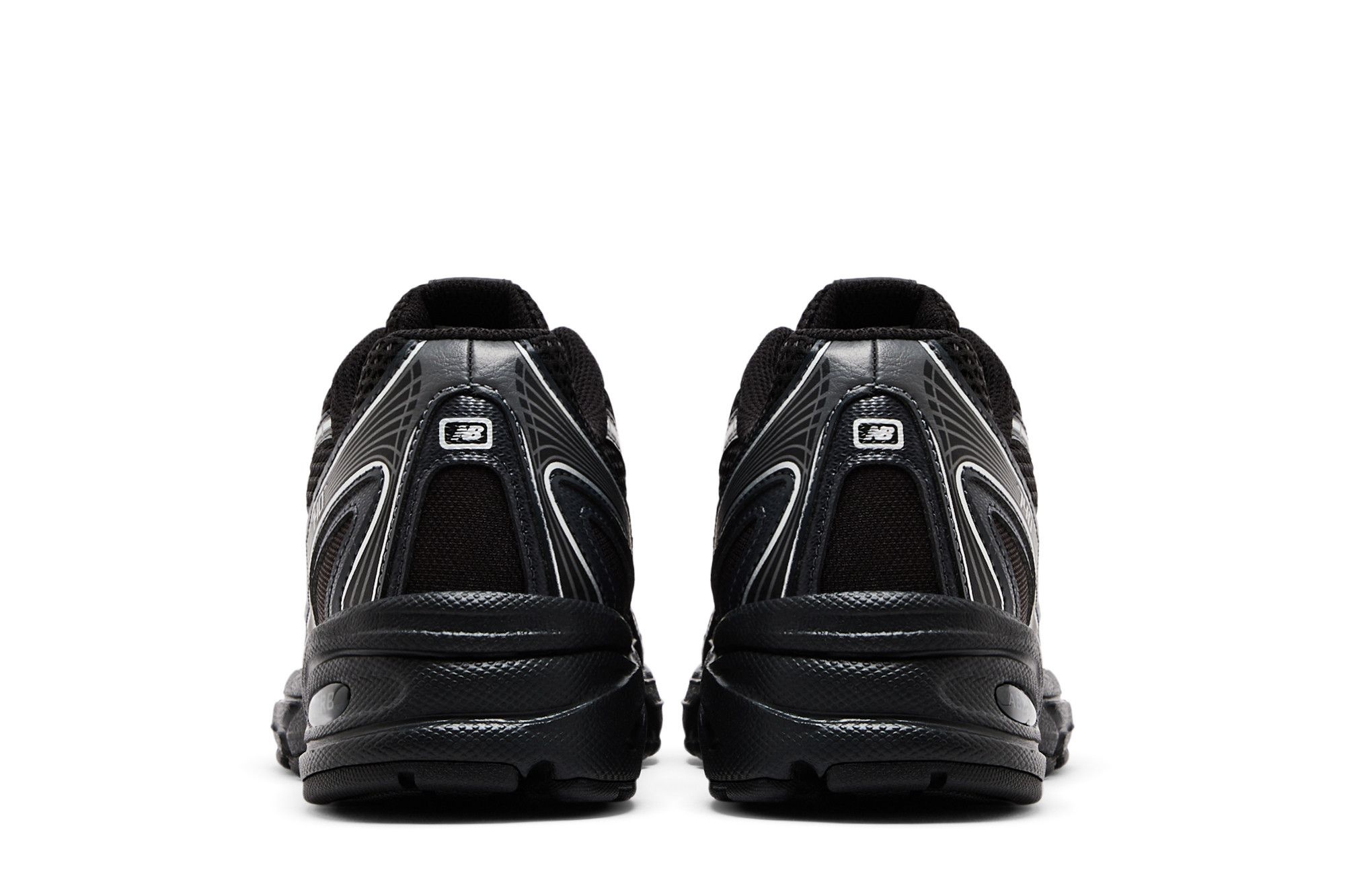 New Balance 740 Big Kid Wide 'Black Silver Metallic'