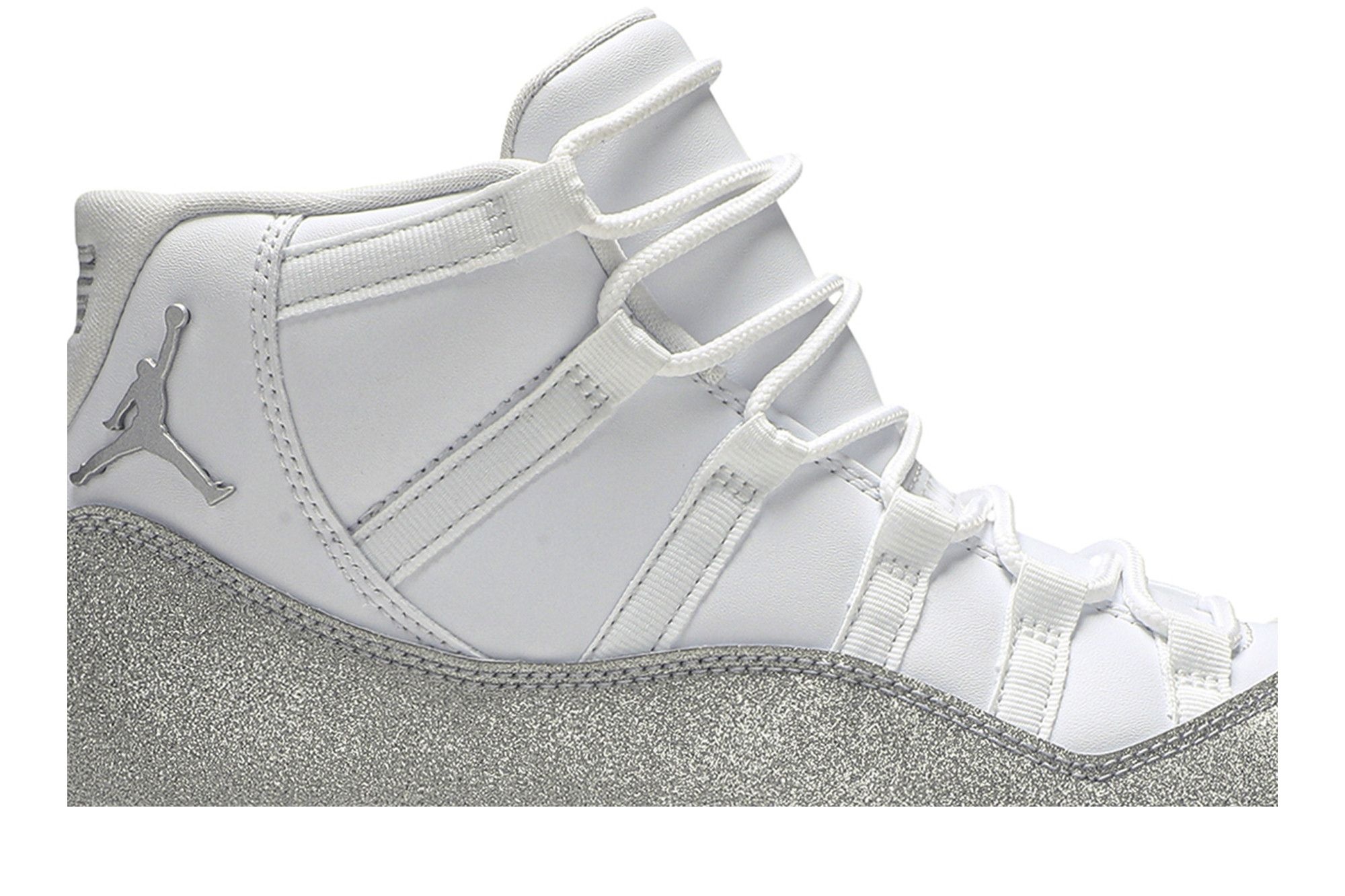Wmns Air Jordan 11 Retro 'Vast Grey'
