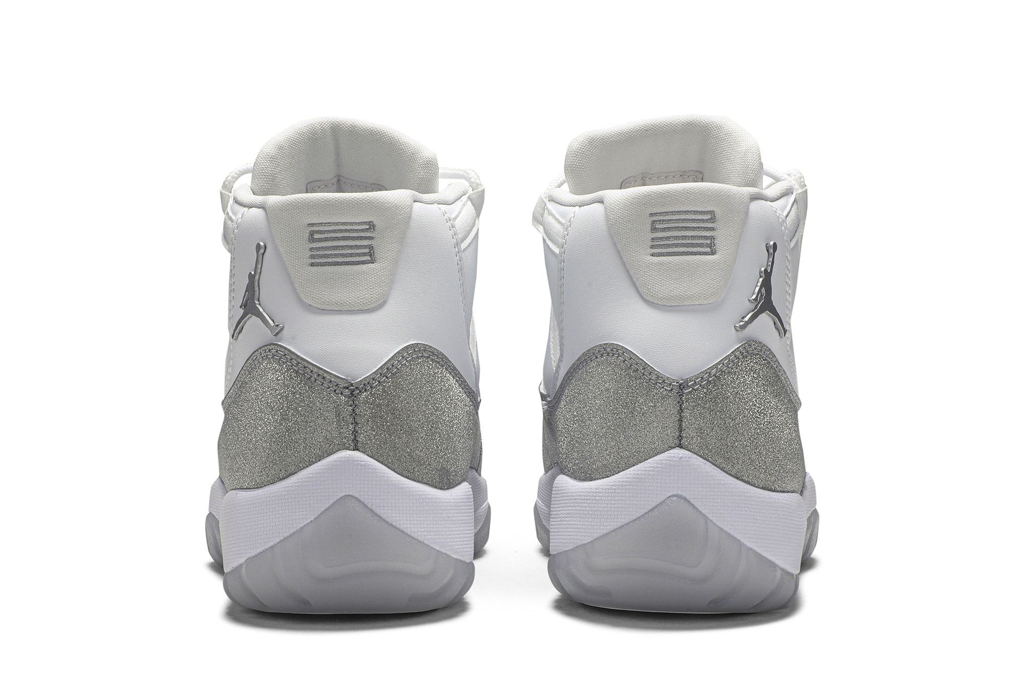 Wmns Air Jordan 11 Retro 'Vast Grey'