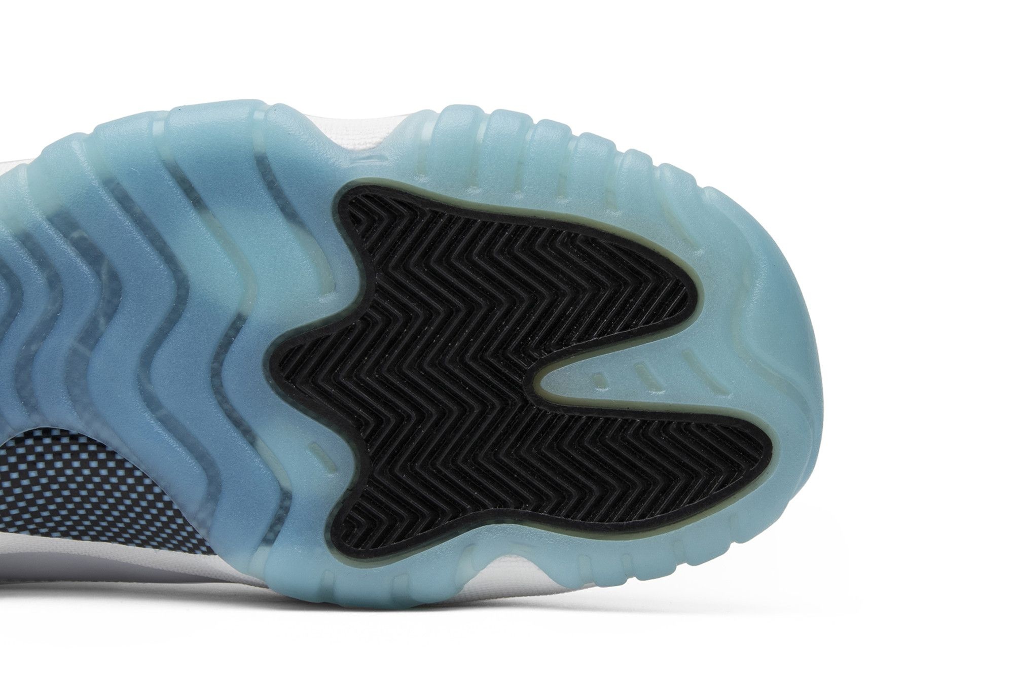 Air Jordan 11 BG 'Legend Blue'