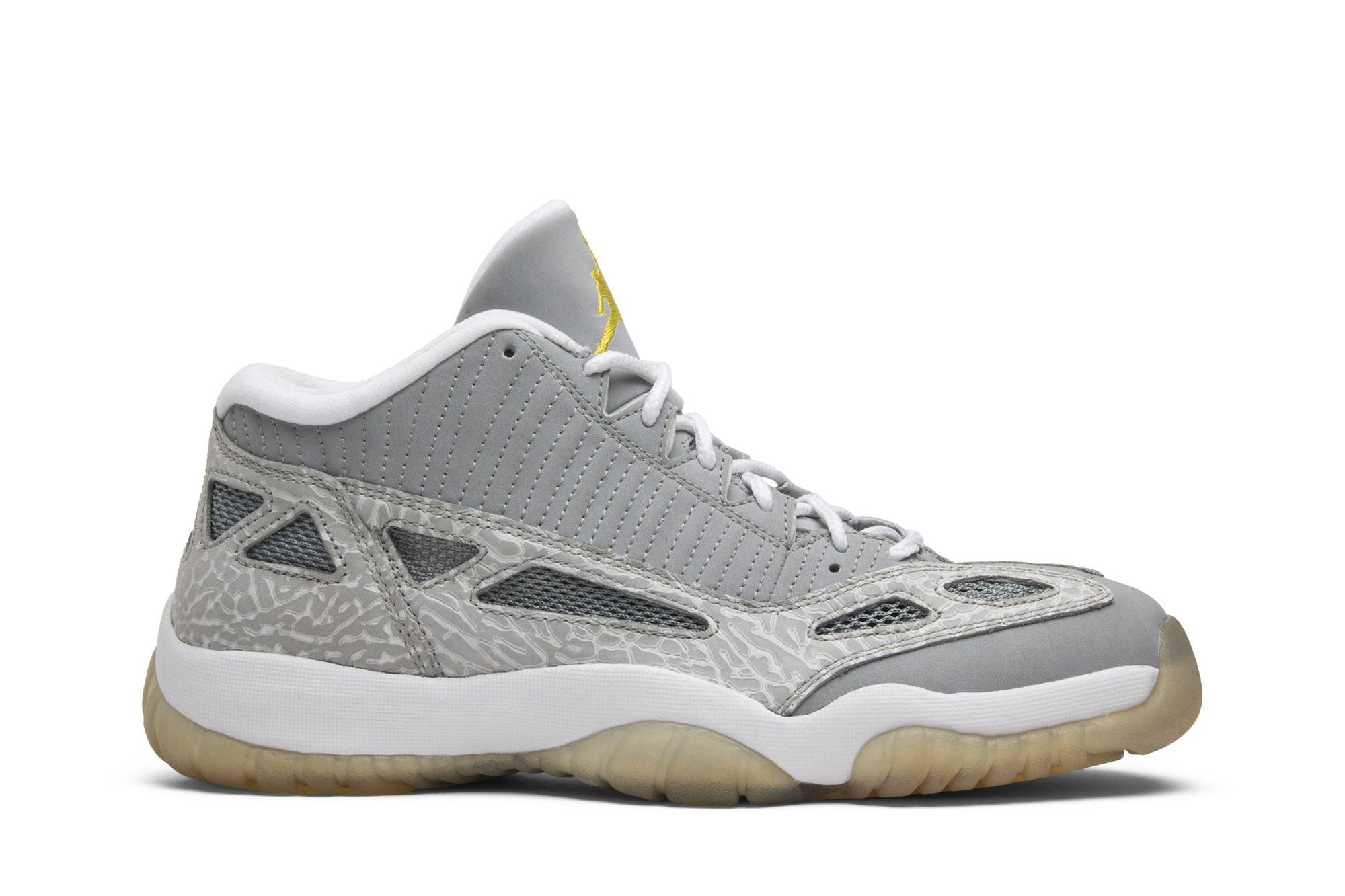 Air Jordan 11 Retro Low IE 'Silver'