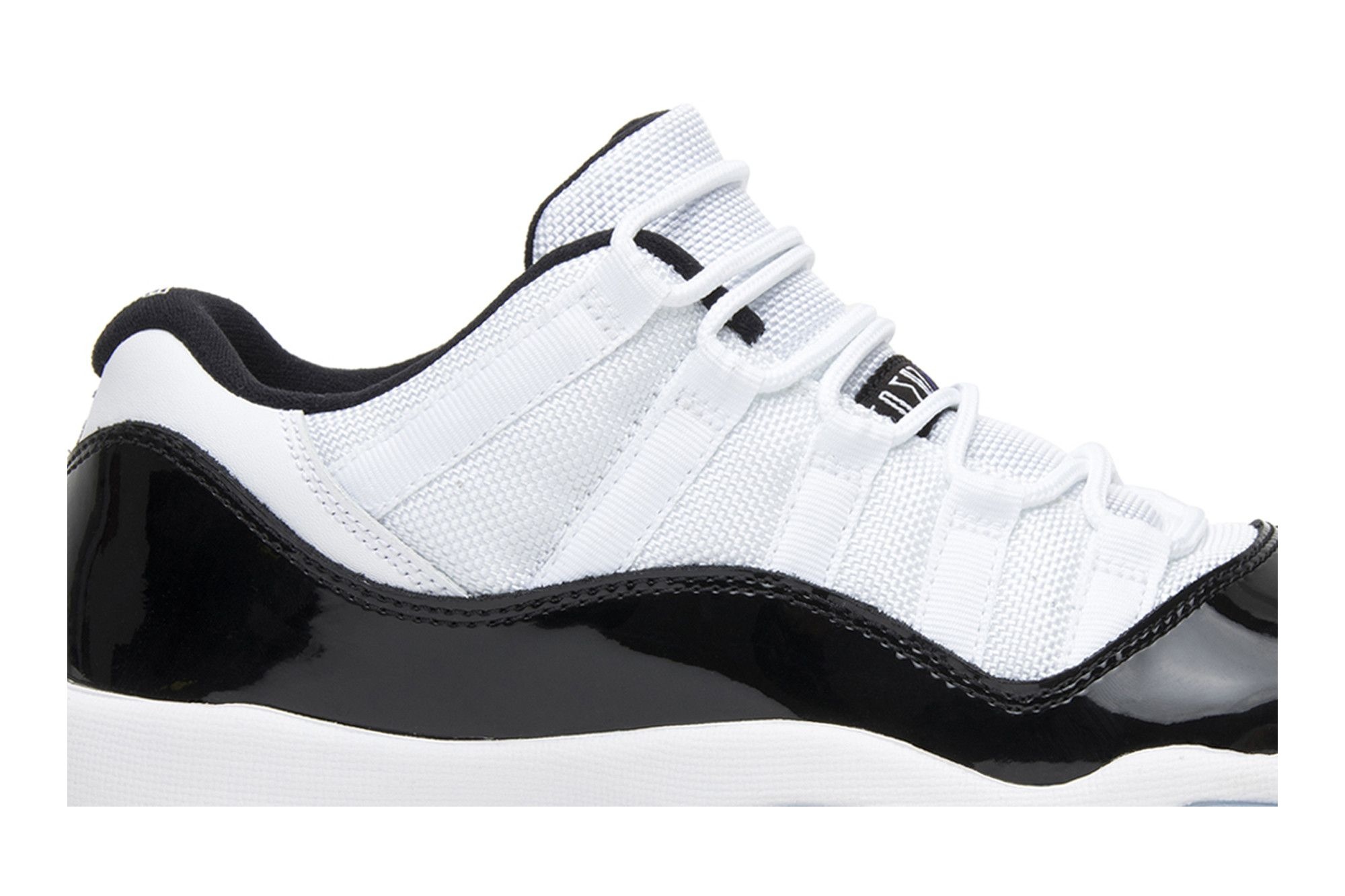 Air Jordan 11 Low BG 'Concord'