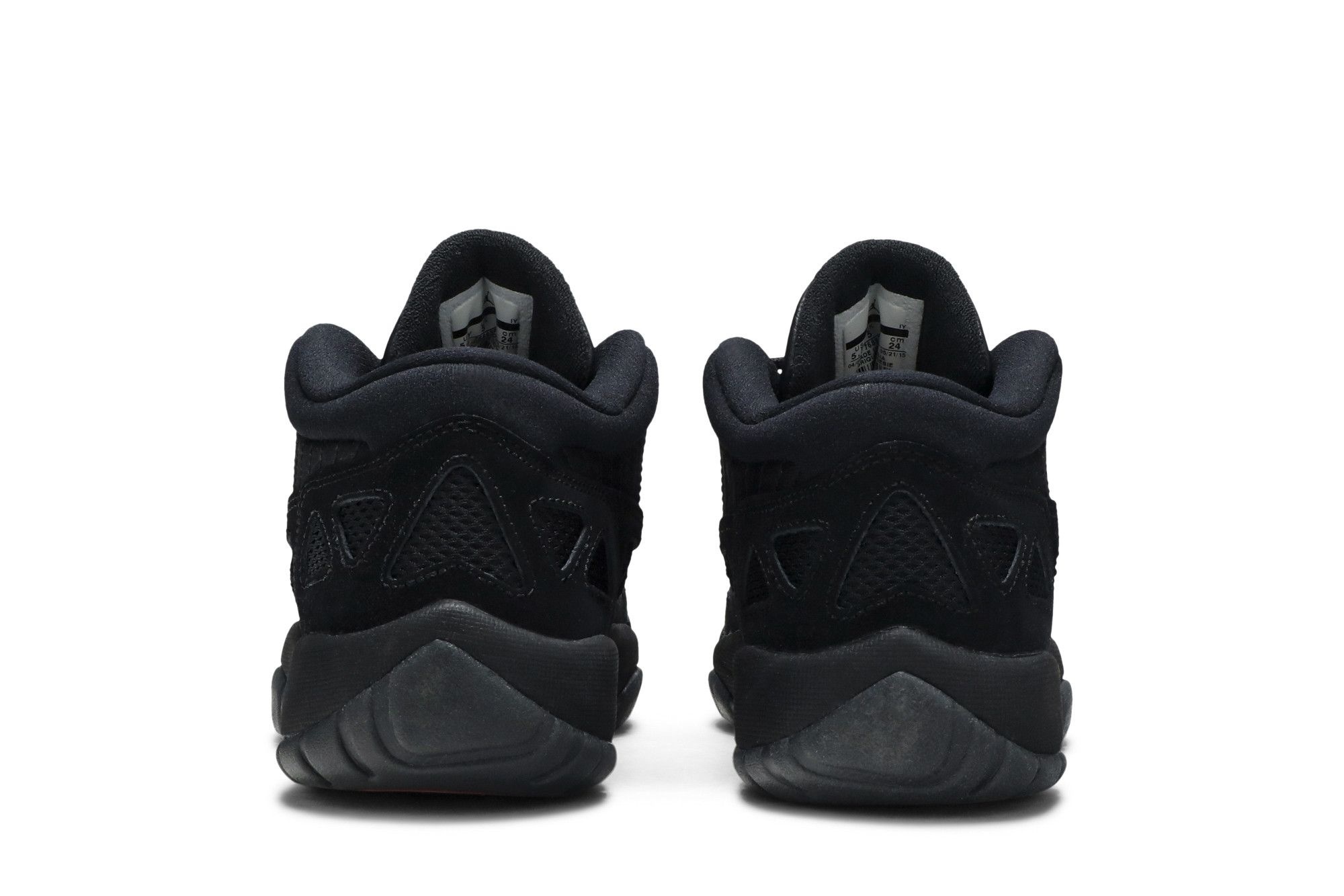 Air Jordan 11 Retro Low IE GS 'Referee'