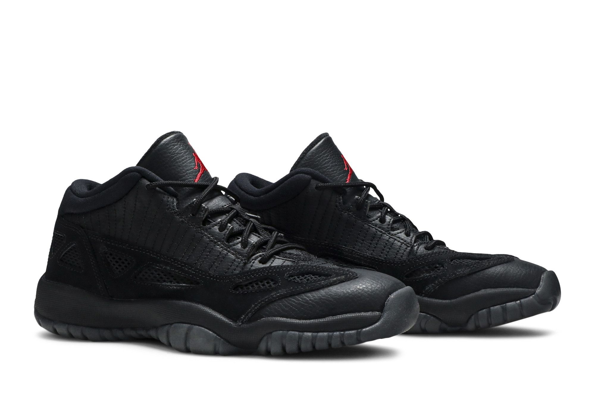 Air Jordan 11 Retro Low IE GS 'Referee'
