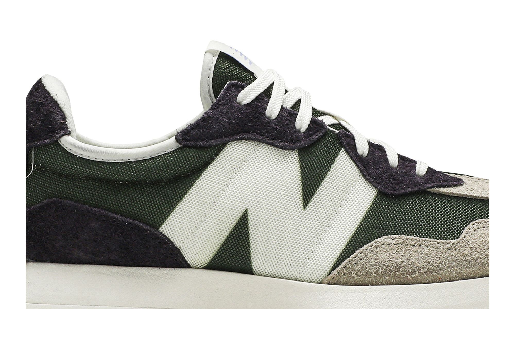 New Balance Wmns 327 'Oak Leaf Green'