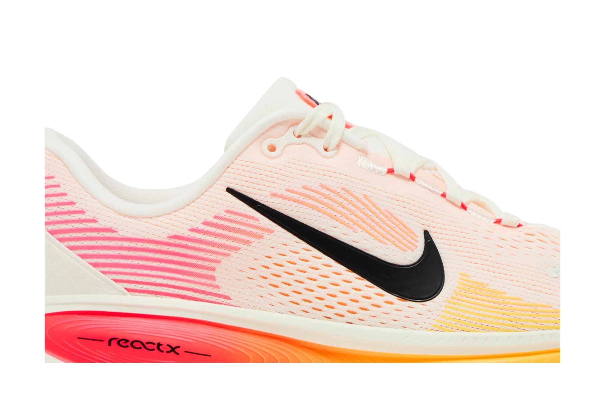 Nike Vomero 18 GS 'Sail Bright Crimson'