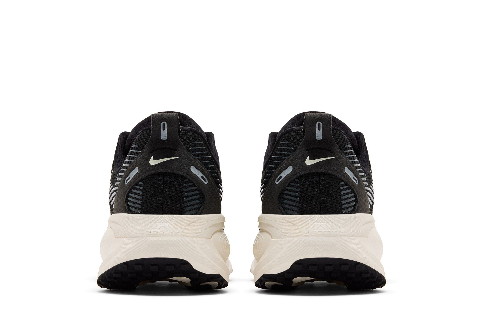 Nike Wmns Vomero 18 'Black Coconut Milk'
