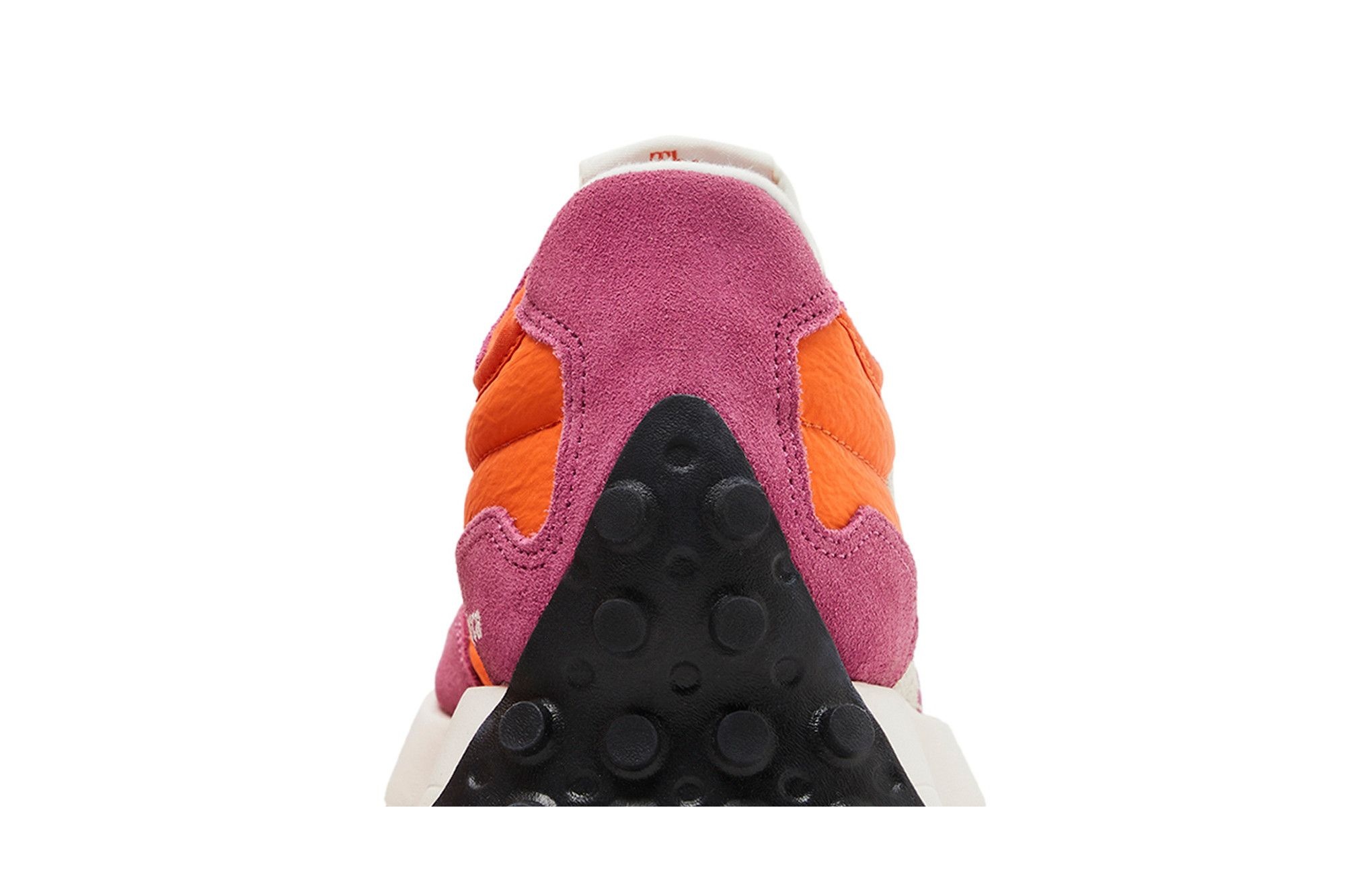 New Balance Wmns 327 'Scorpio Cayenne'