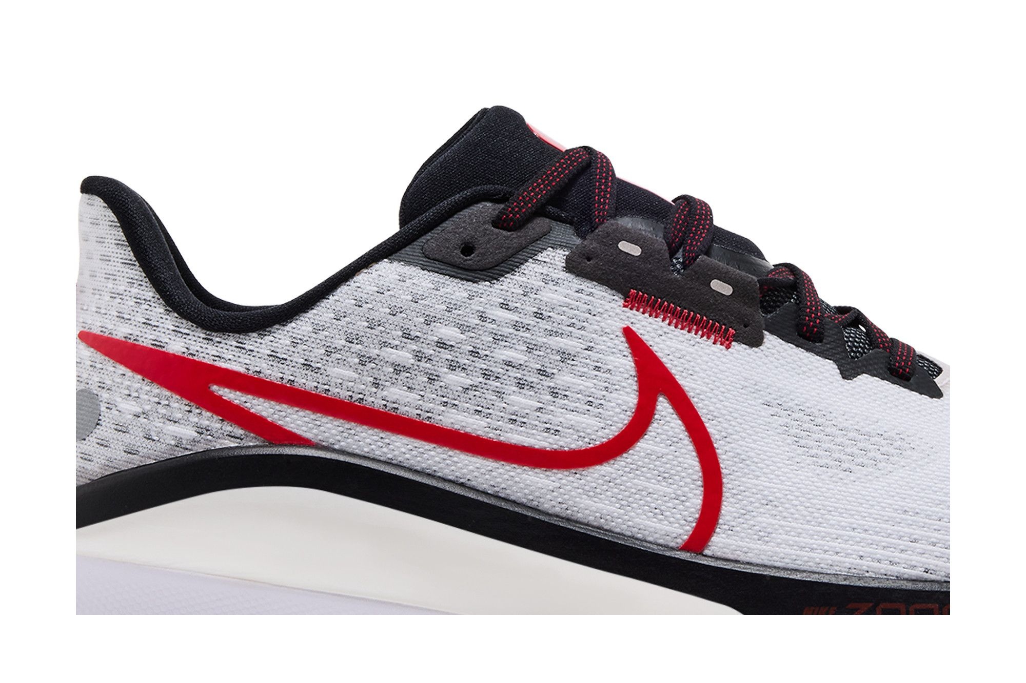 Nike Vomero 17 'White Fire Red'