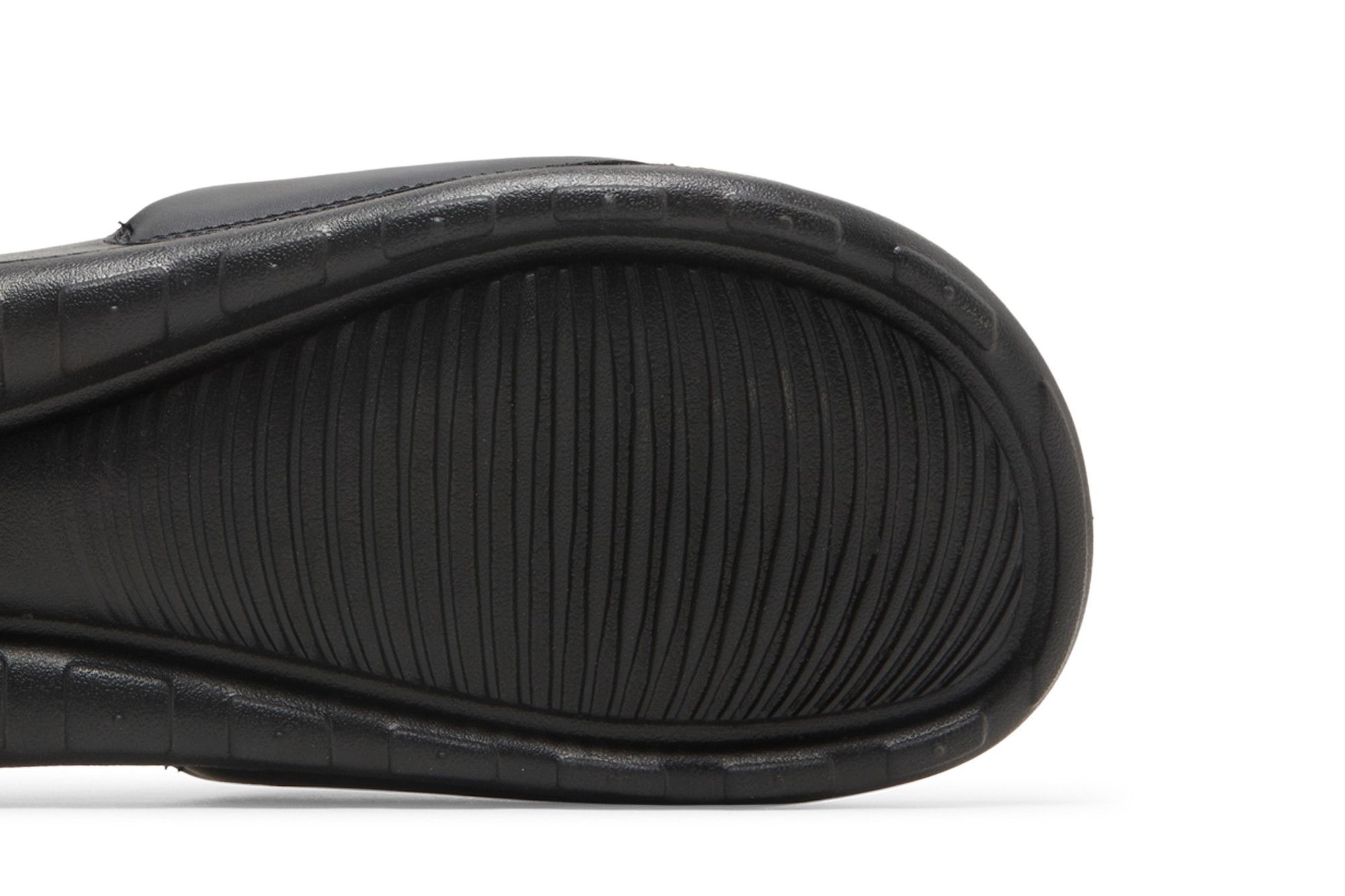 Nike Victori One Slide 'Black Metallic Gold'