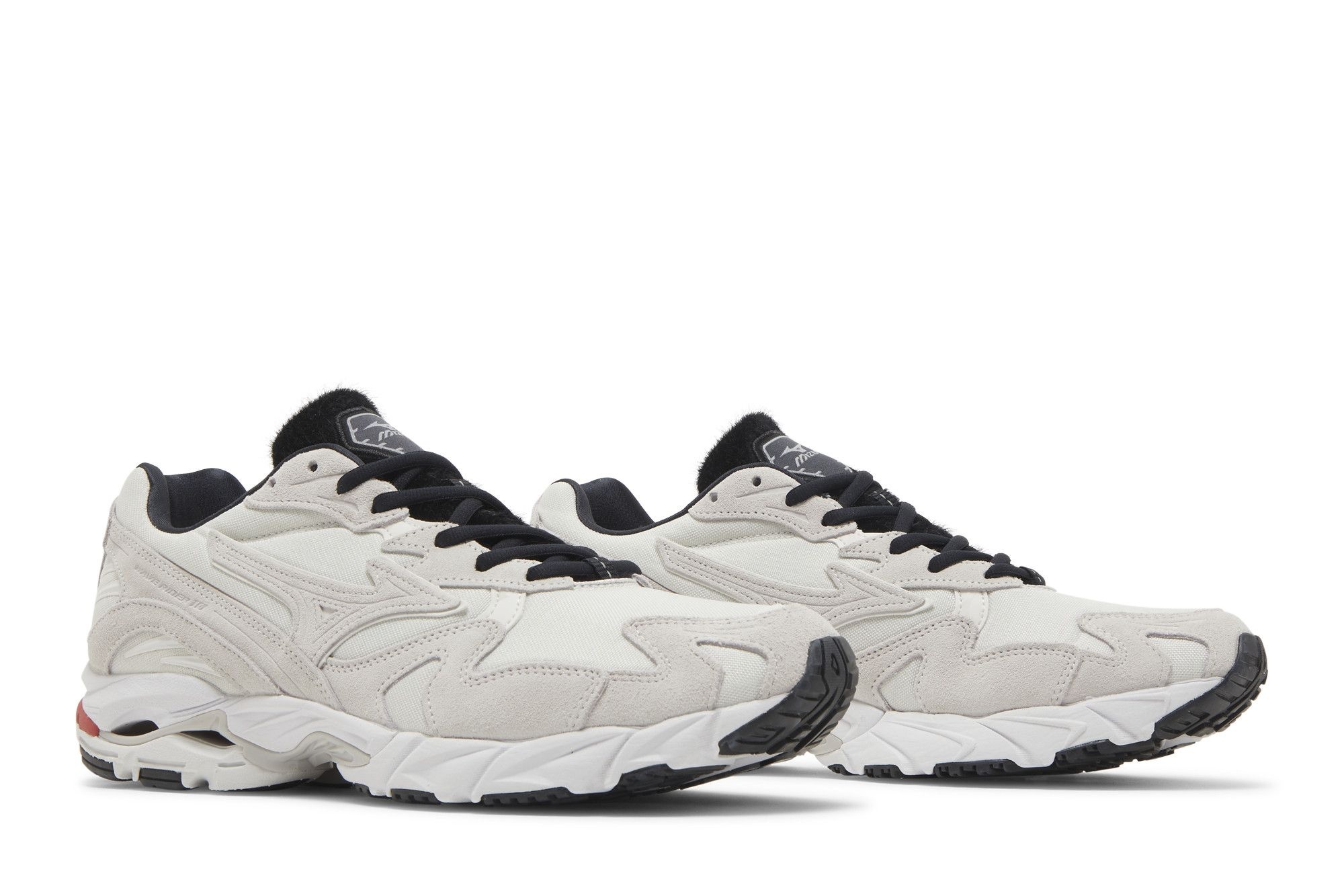 Mizuno Wave Rider 10 'Red Crowned Crane'