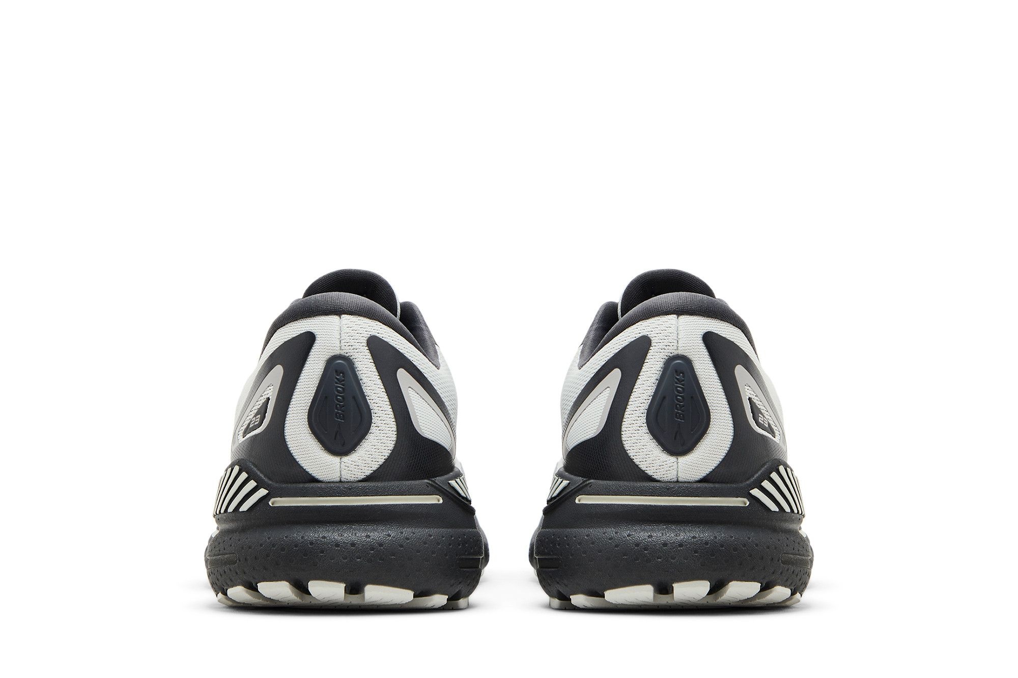 Brooks Adrenaline GTS 23 'Oyster Alloy'