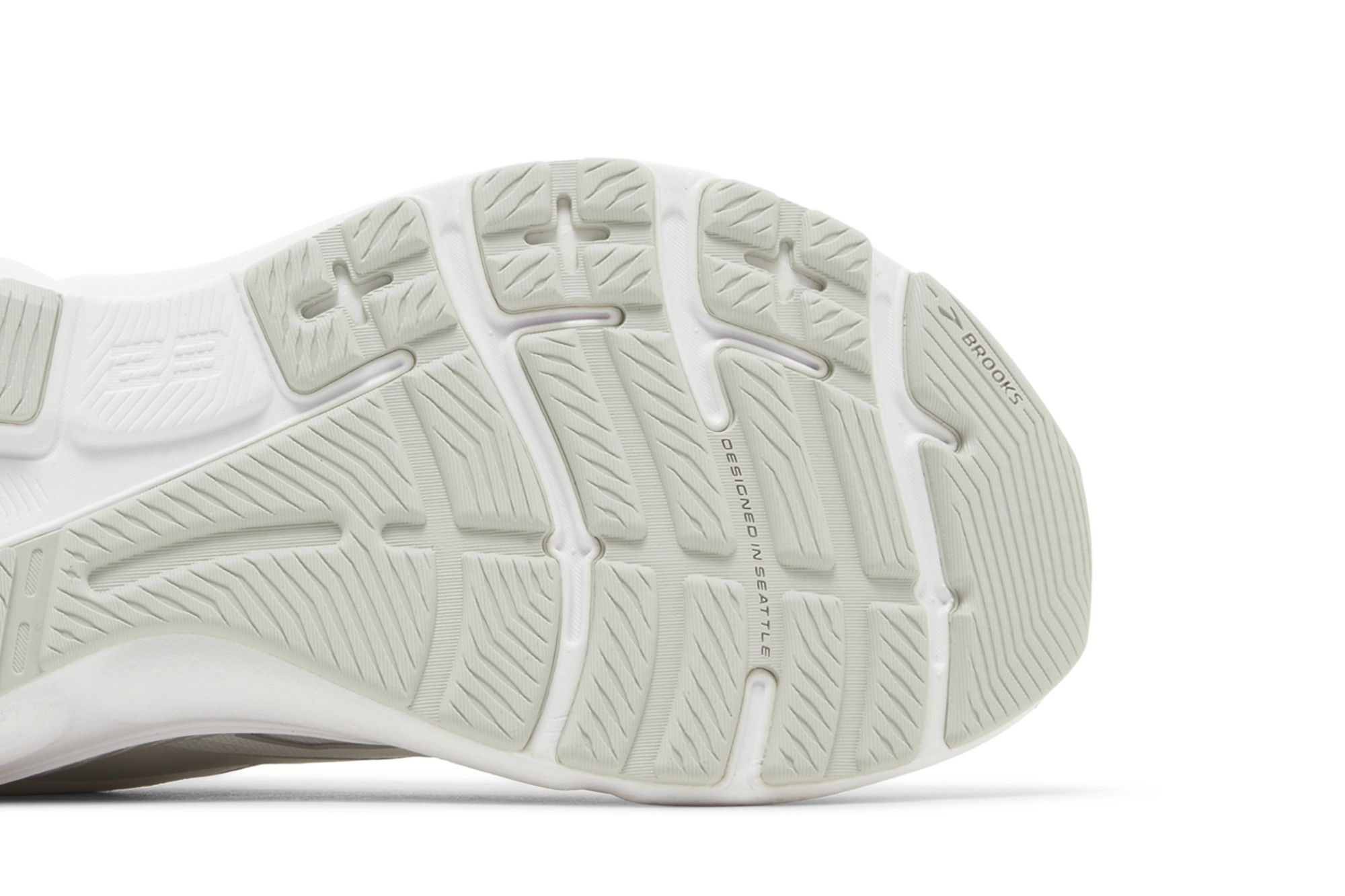 Brooks Wmns Adrenaline GTS 23 'White Oyster'