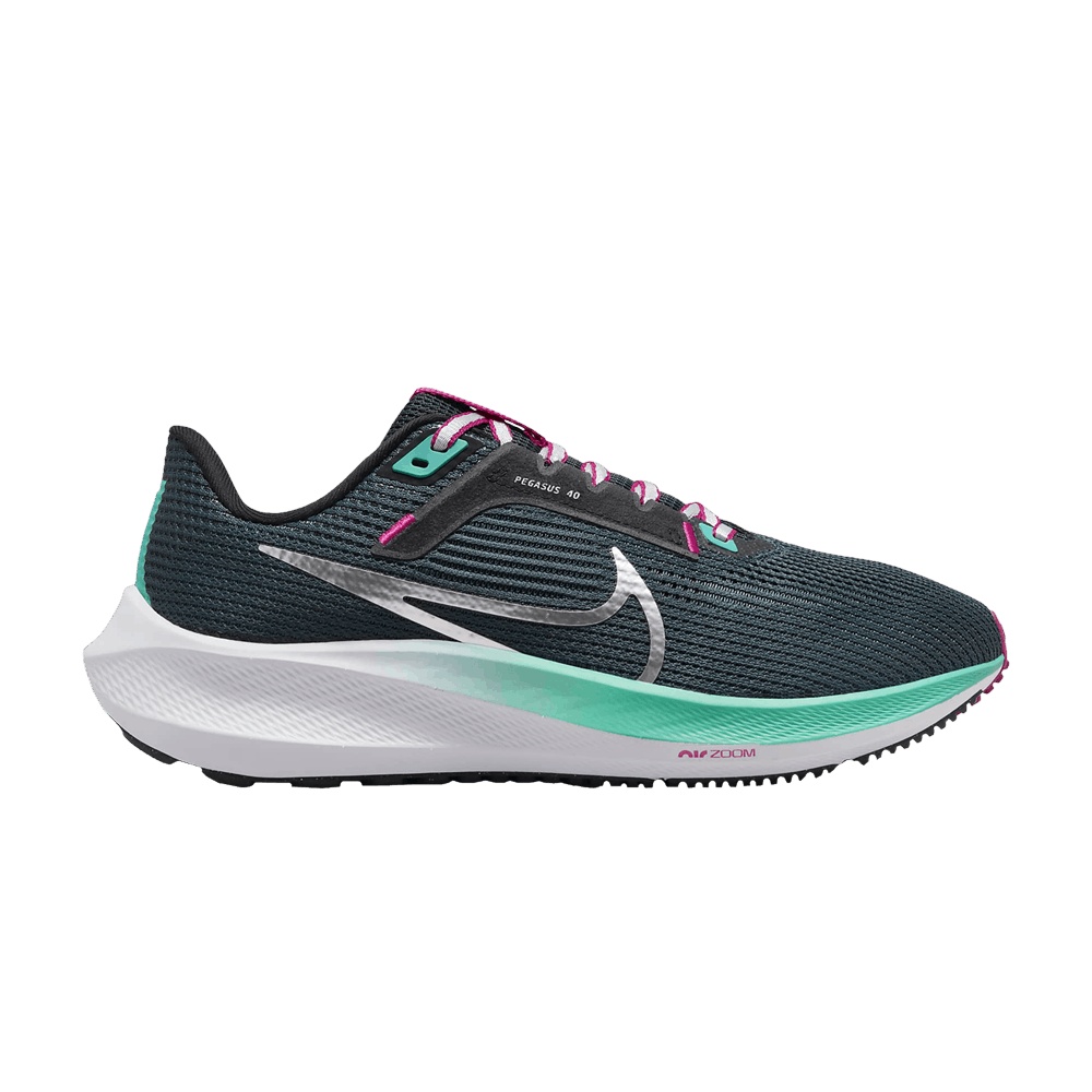 Nike Wmns Air Zoom Pegasus 40 Wide 'Deep Jungle Metallic Silver'